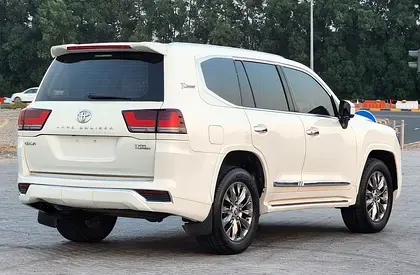 تويوتا لاند كروزر 2014