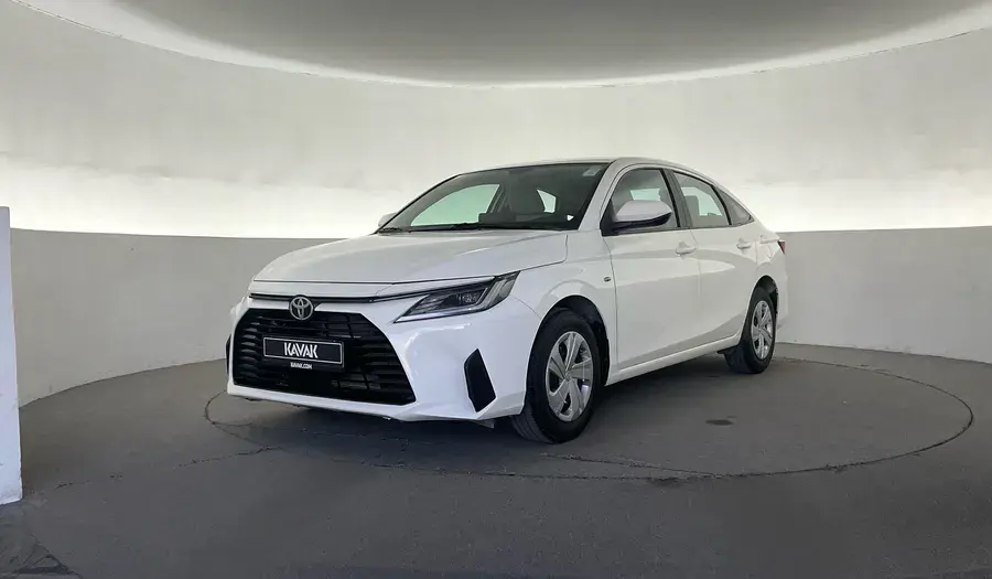تويوتا يارس 2023 1.3L