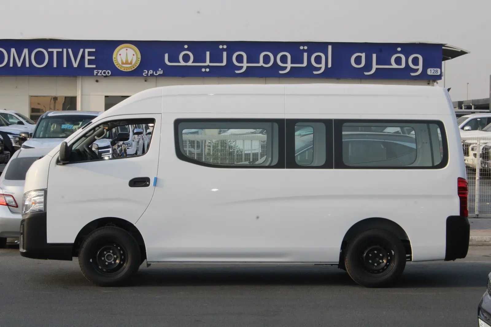 نيسان أورفان 2025 2.5L