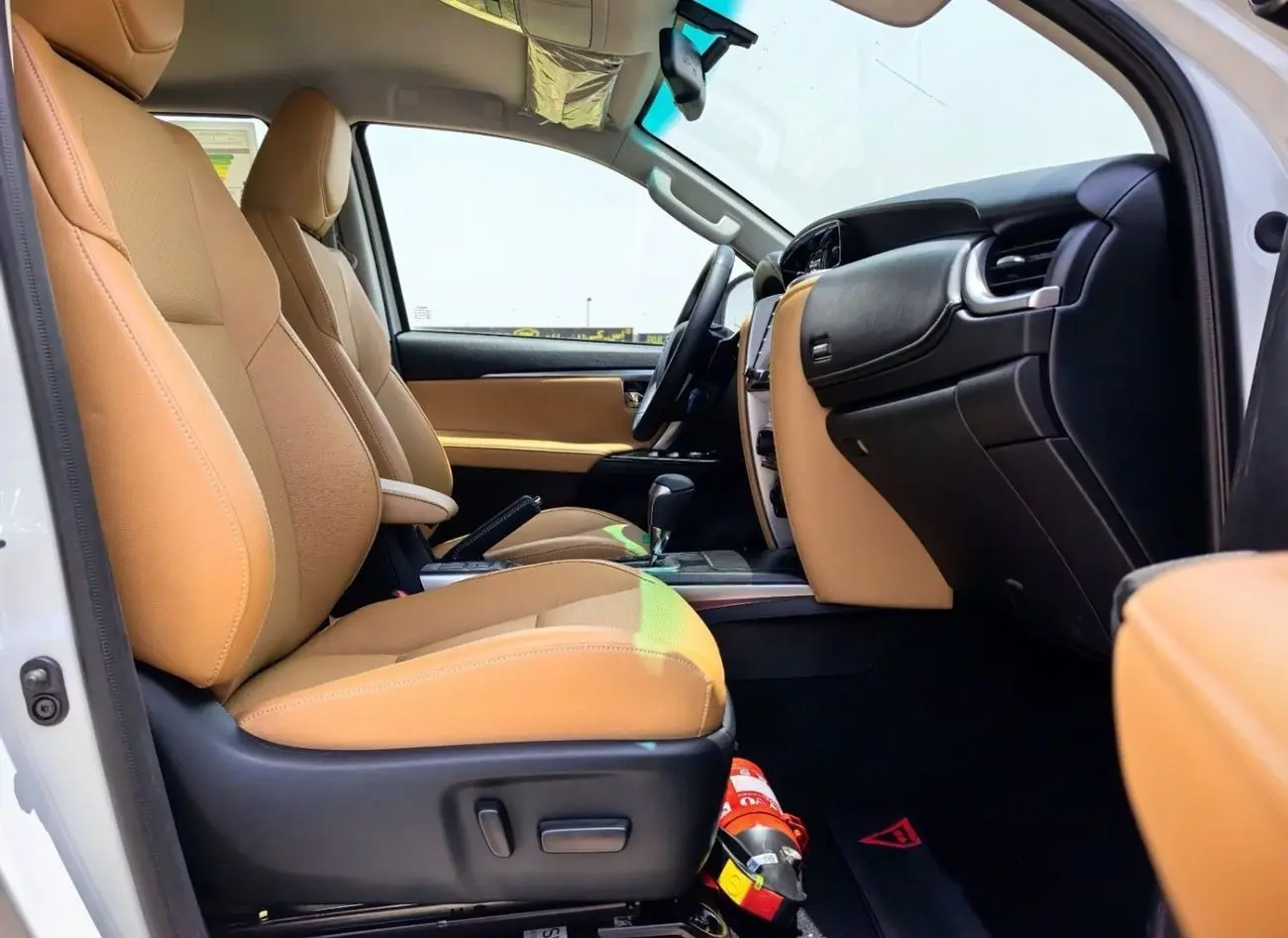 Toyota Fortuner 2025 4L