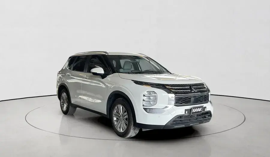 Mitsubishi Outlander 2024