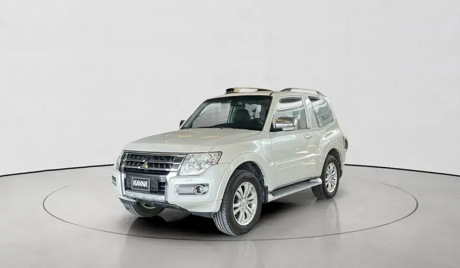 Mitsubishi Pajero 2018