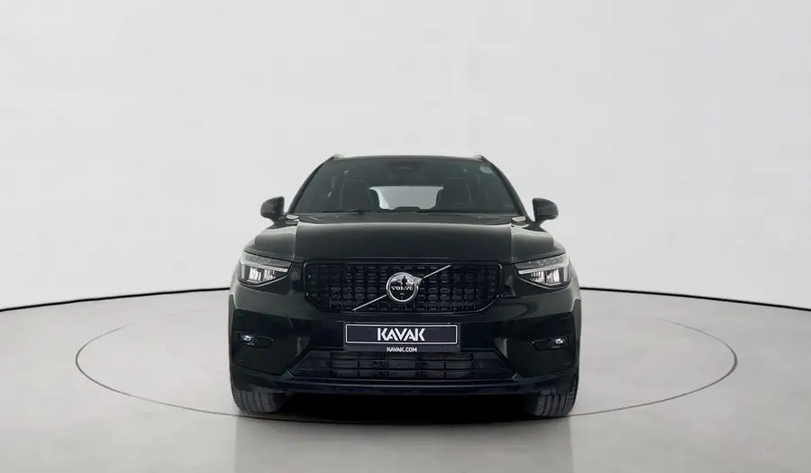 Volvo XC40 2023