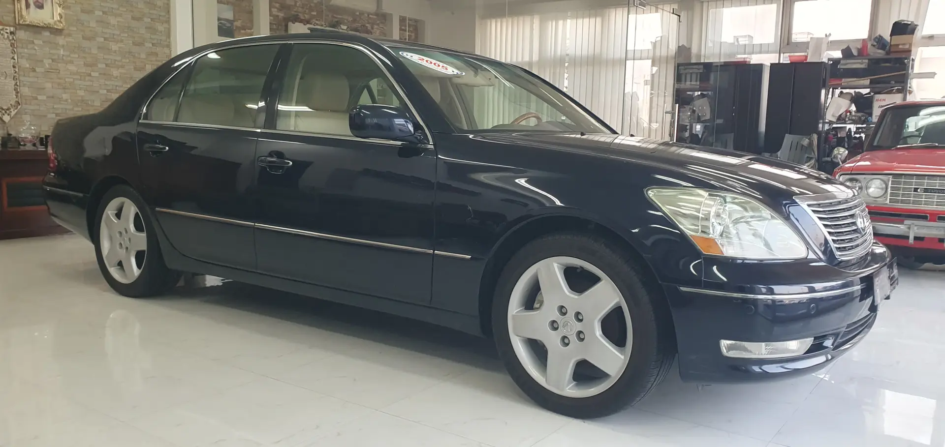 Lexus LS 2005 4.3L