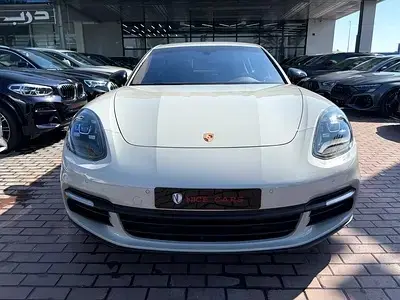 بورش باناميرا 2018 44L