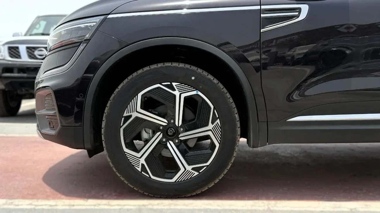 رينو كوليوس 2025 2.5L