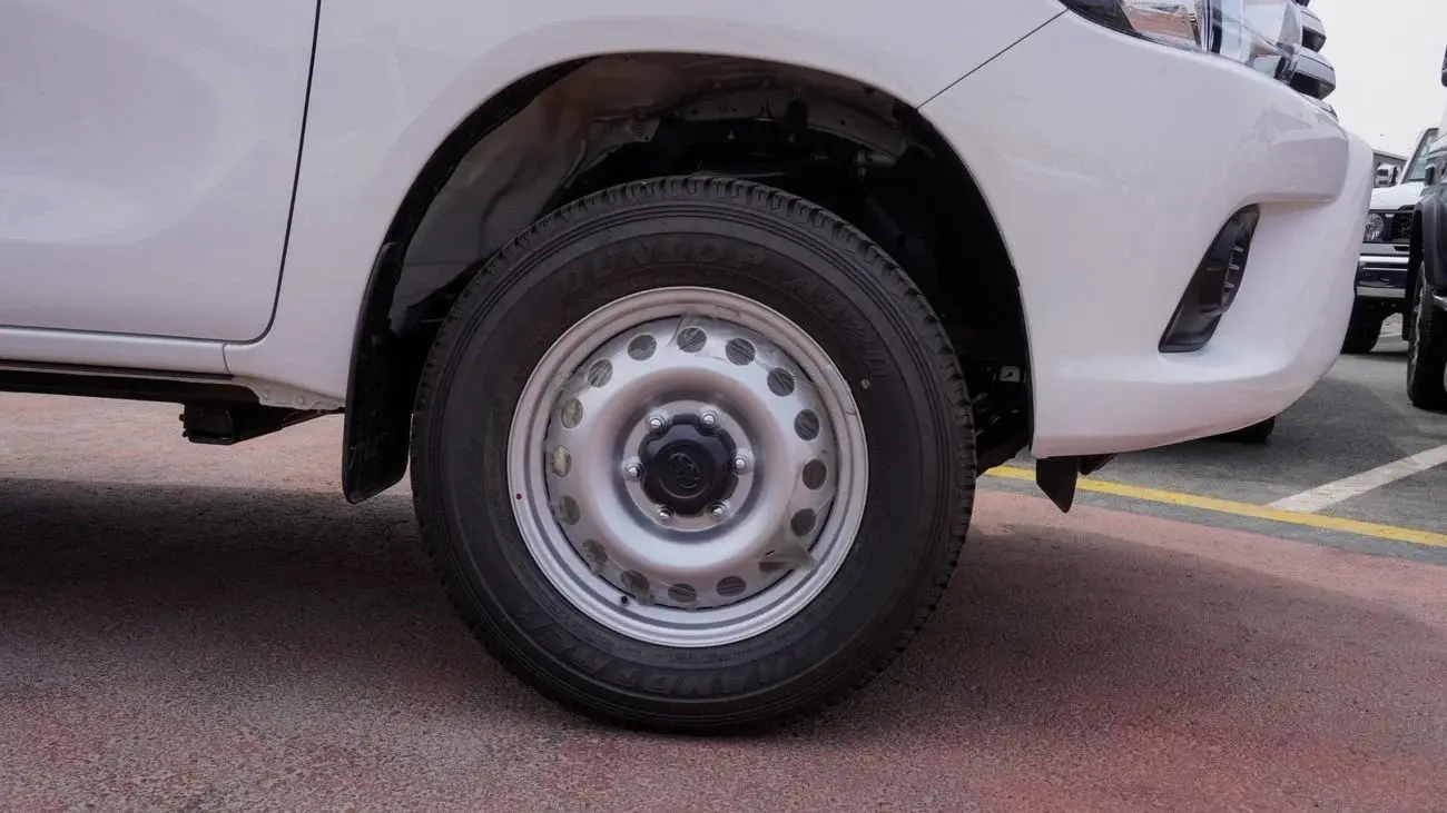 تويوتا هيلوكس 2025 2.4L