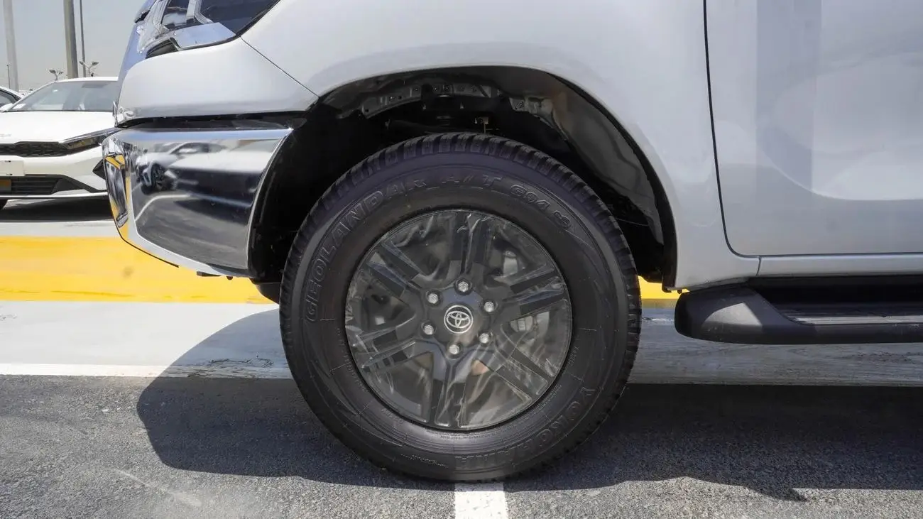 تويوتا هيلوكس 2025 2.4L