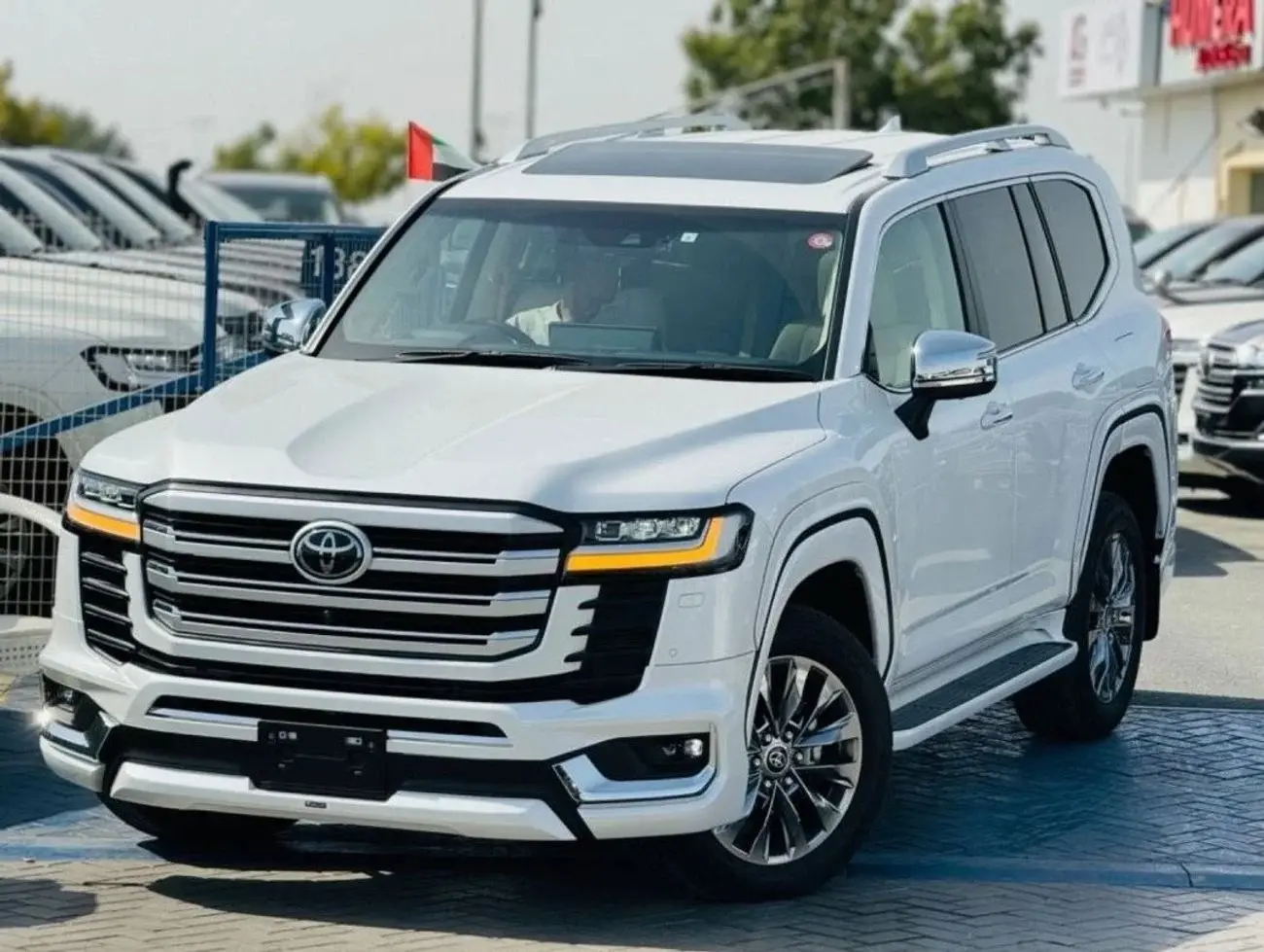 تويوتا لاند كروزر 2023 3.3L