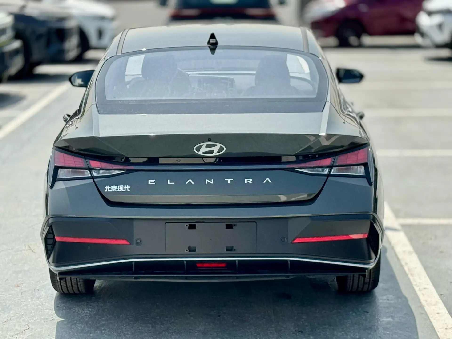 هيونداي إلانترا 2025 1.5L