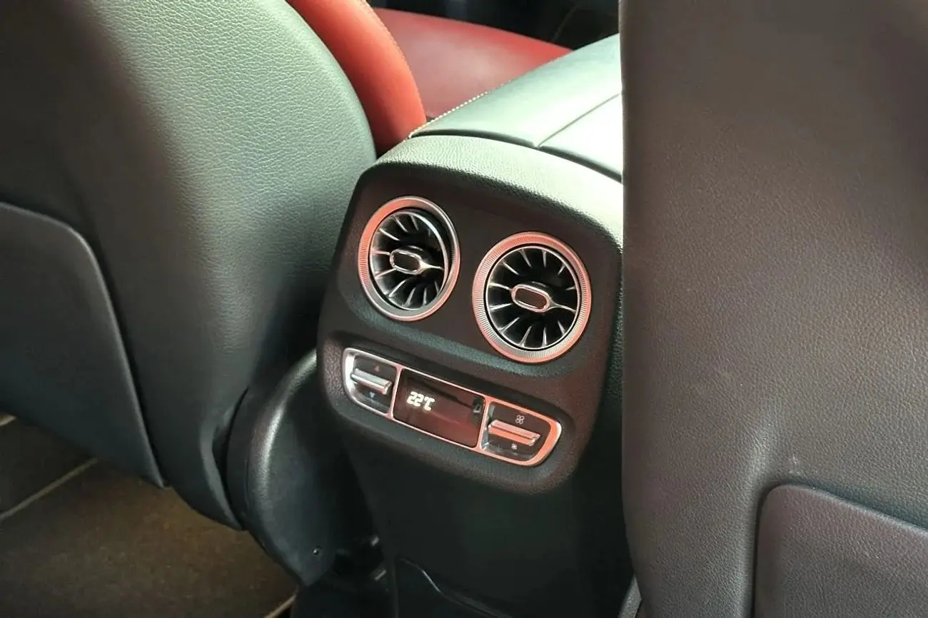 مرسيدس بنز G Class 2023 4L