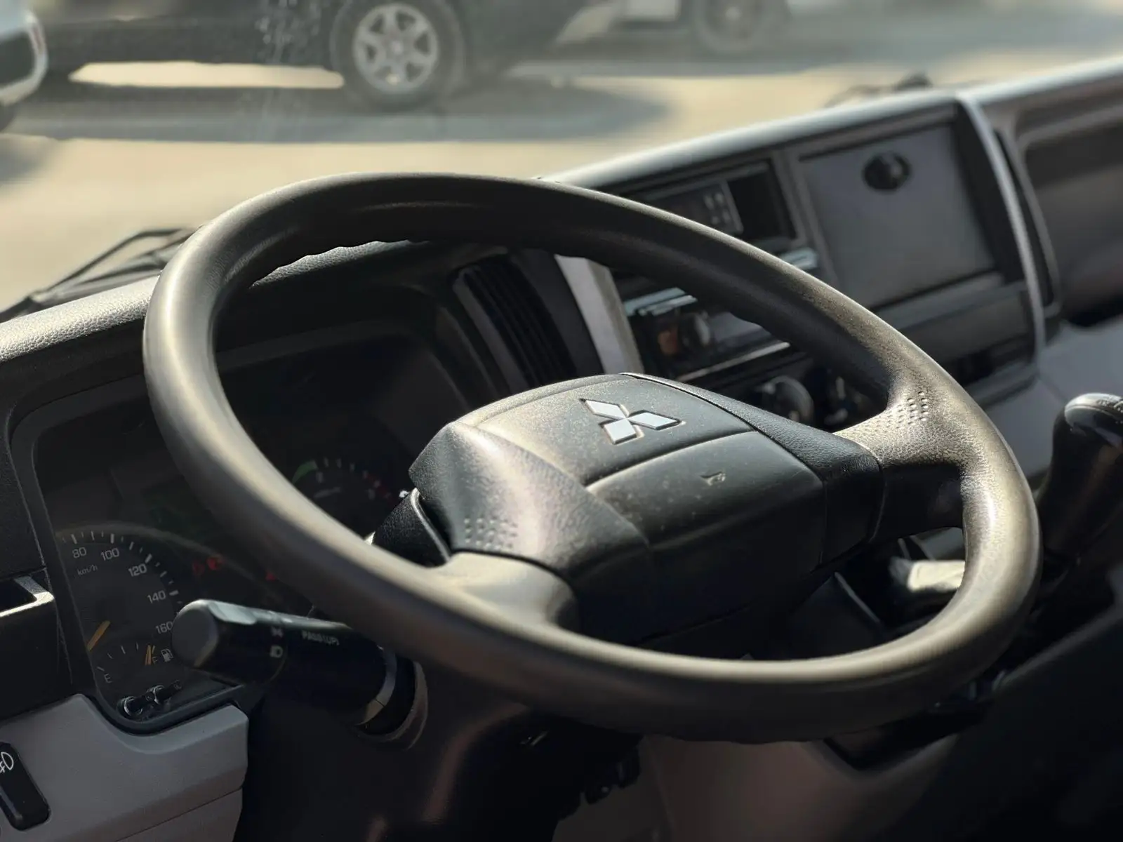 Mitsubishi Canter 2020