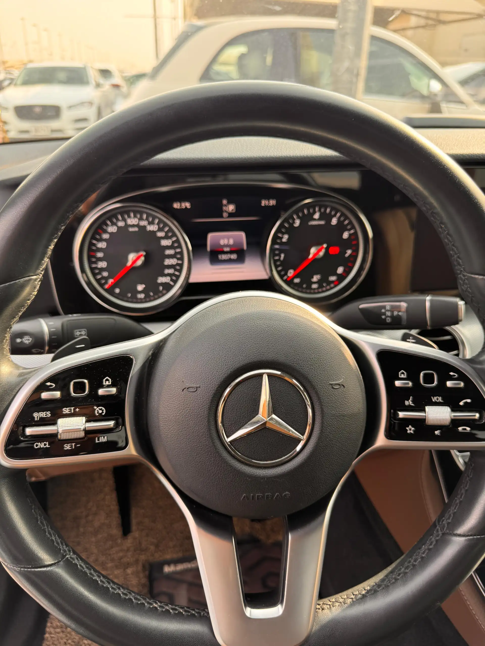 مرسيدس بنز E Class 2019 2L