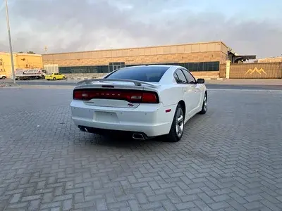 Dodge Charger 2014 5.7L