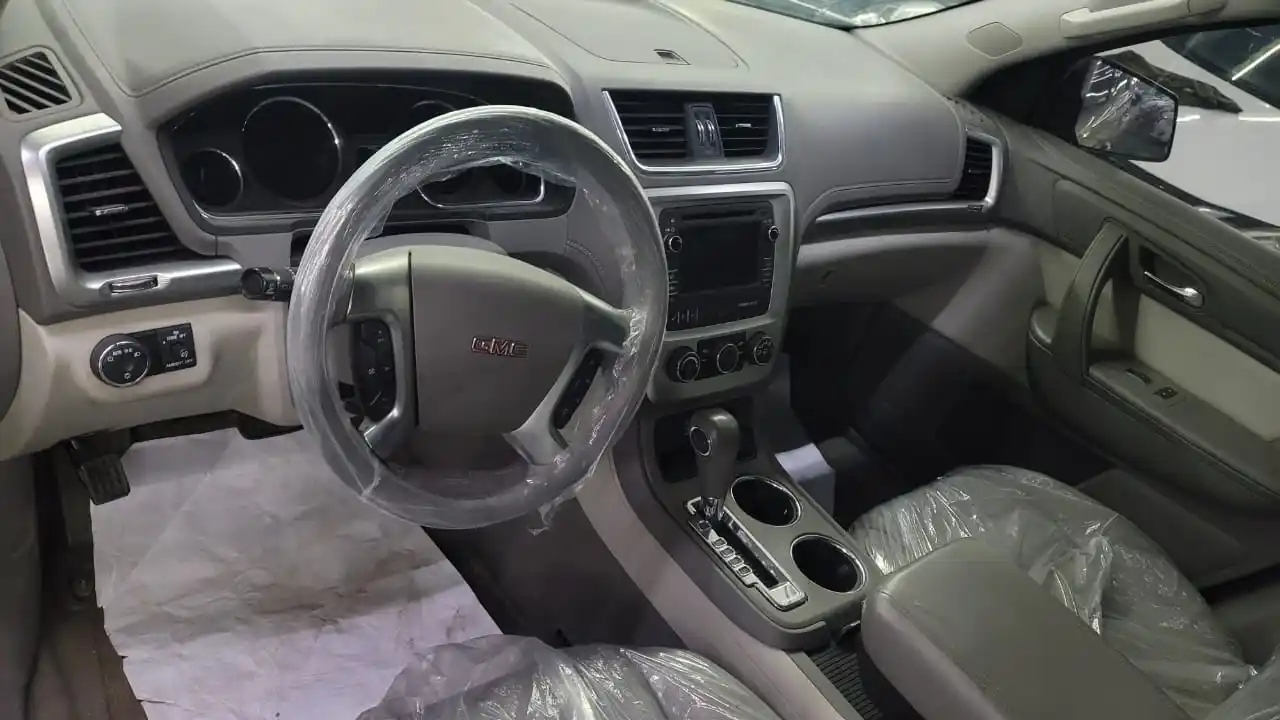 جي أم سي أكاديا 2016