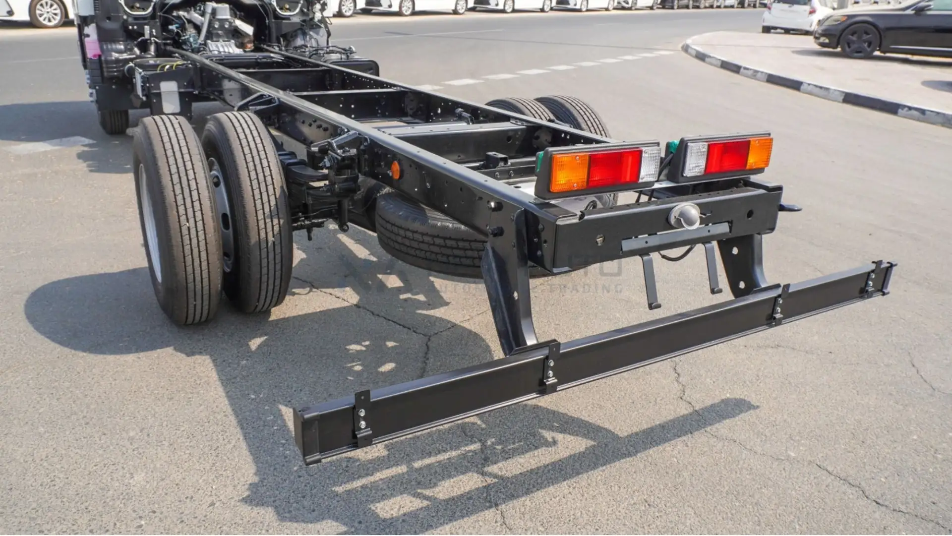 ميتسوبيشي كانتر 2025