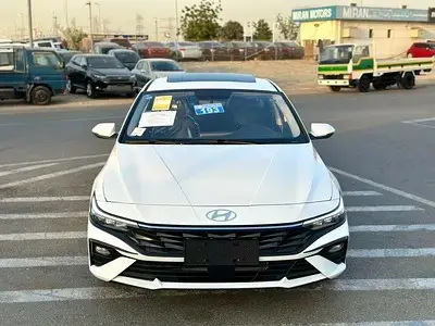 هيونداي إلانترا 2025