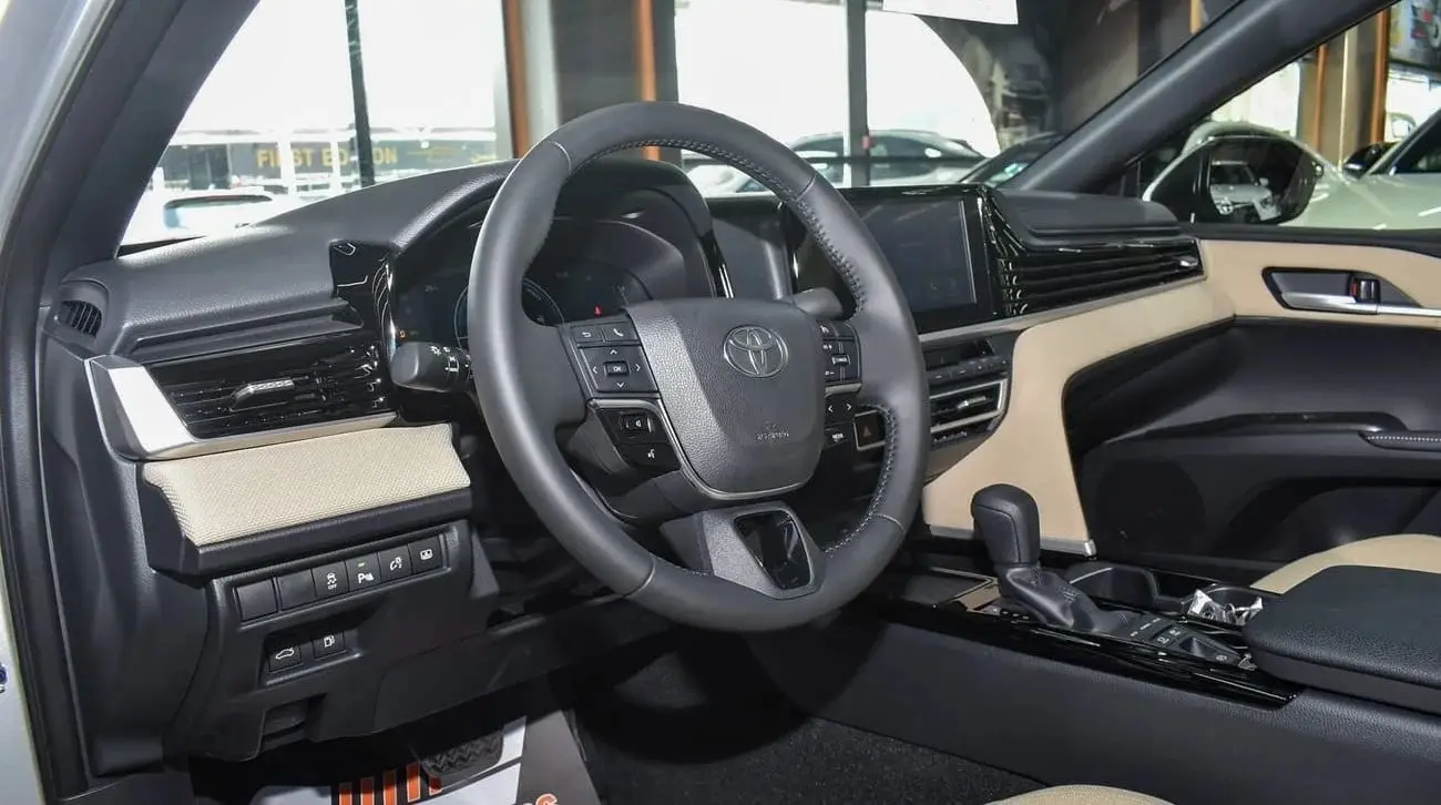 Toyota Camry HEV 2025 2.5L