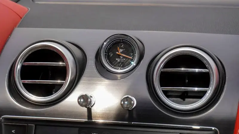 بنتلي بينتايجا 2017 6L