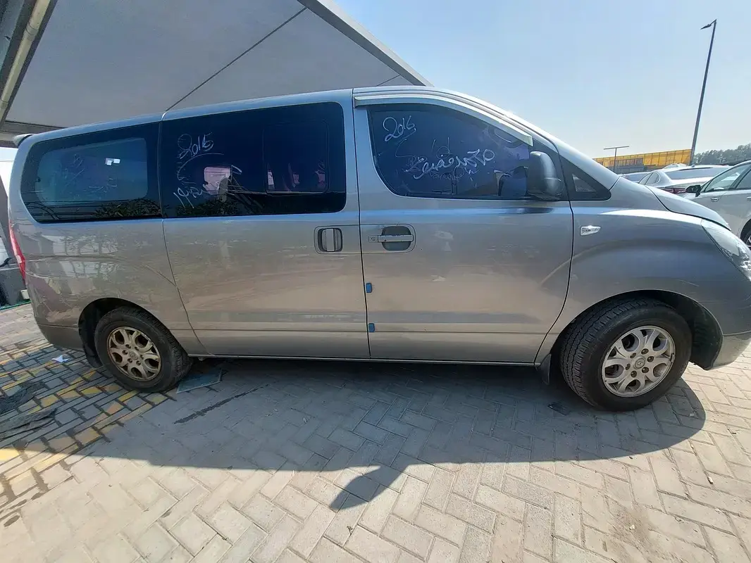 هيونداي H1 2015