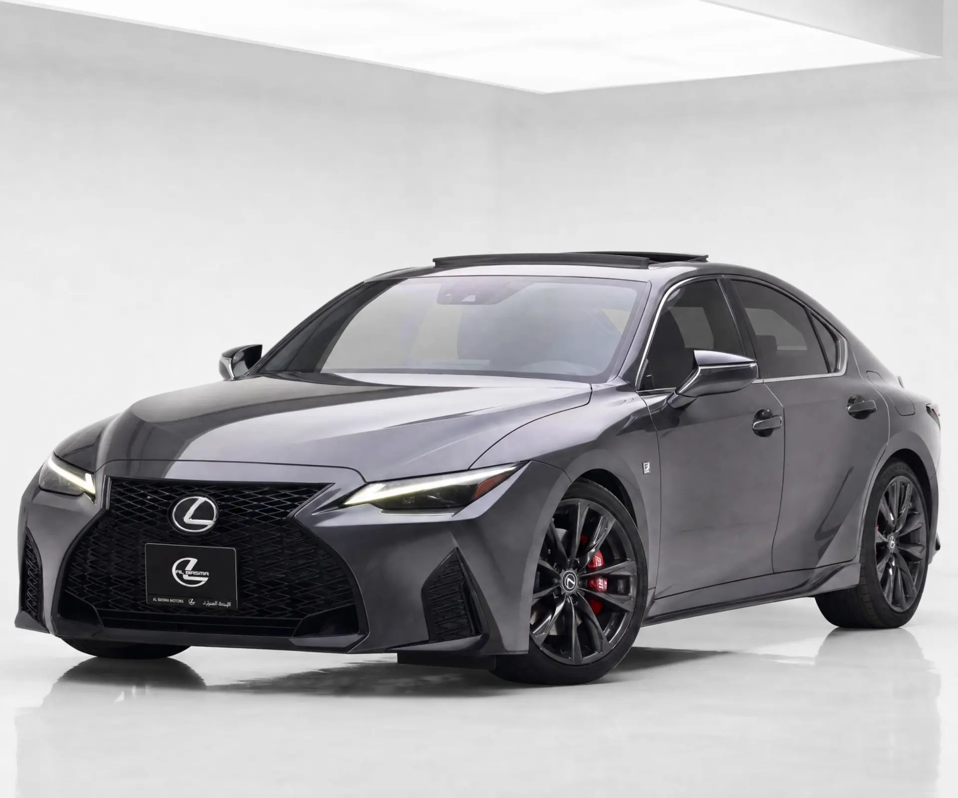 Lexus IS 2024