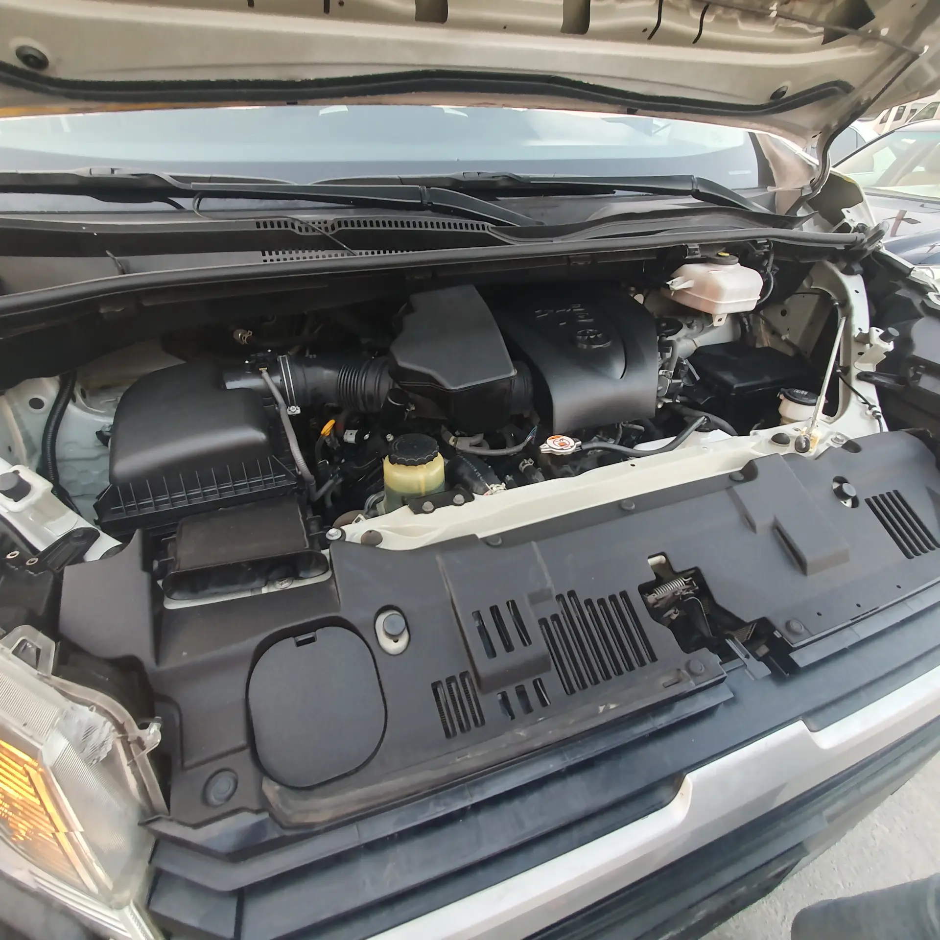 Toyota Hiace 2022 3.5L