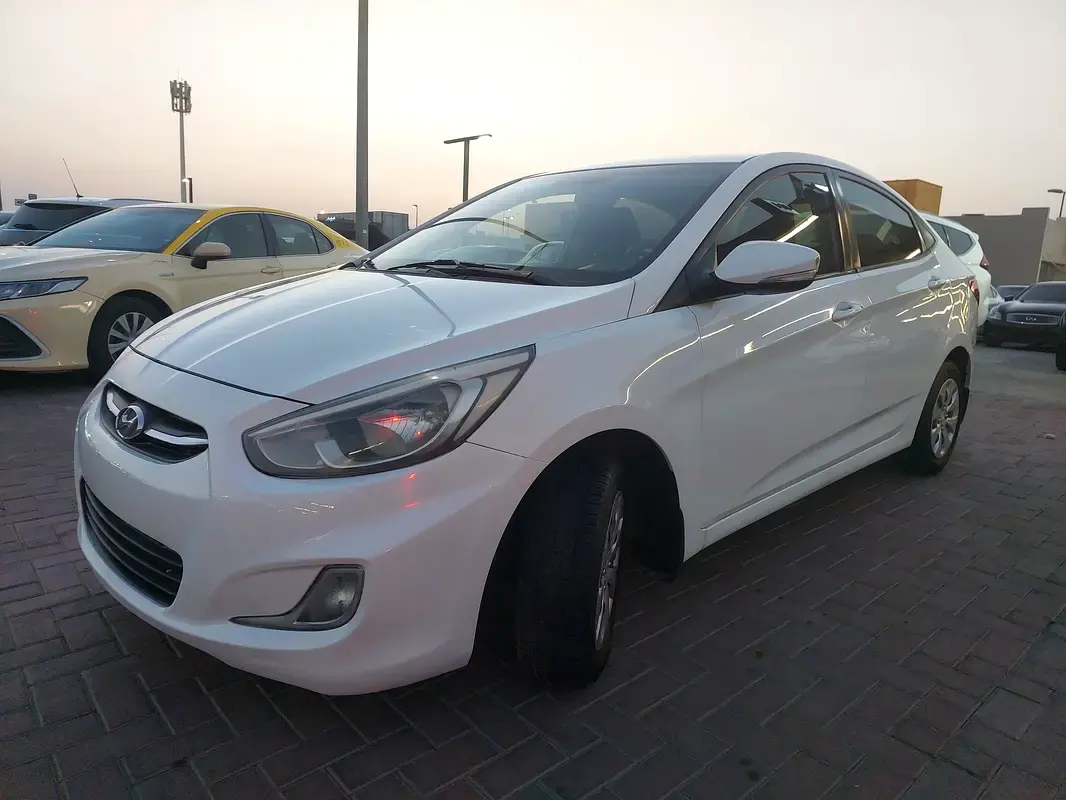 هيونداي أكسنت 2016