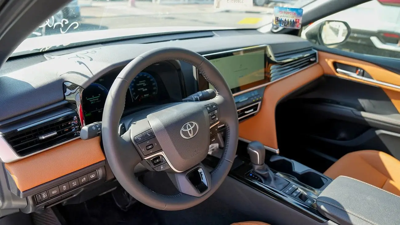 Toyota Camry HEV 2025 2.5L