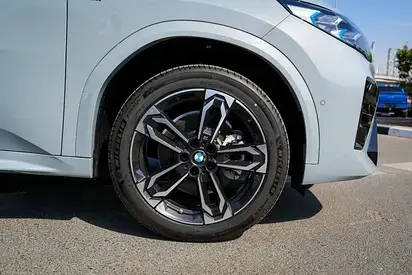 بي أم دبليو X2 2025 2L