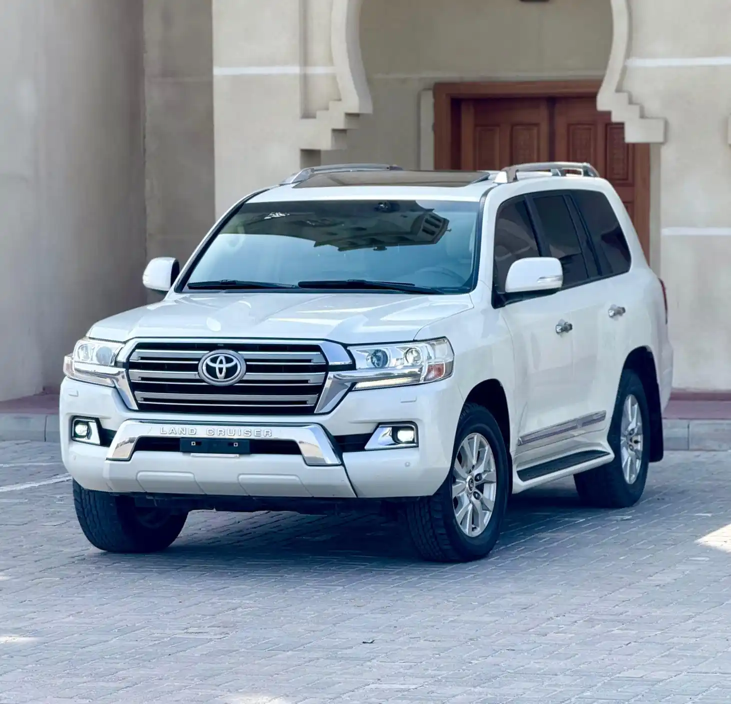 تويوتا لاند كروزر 2016 undefinedL