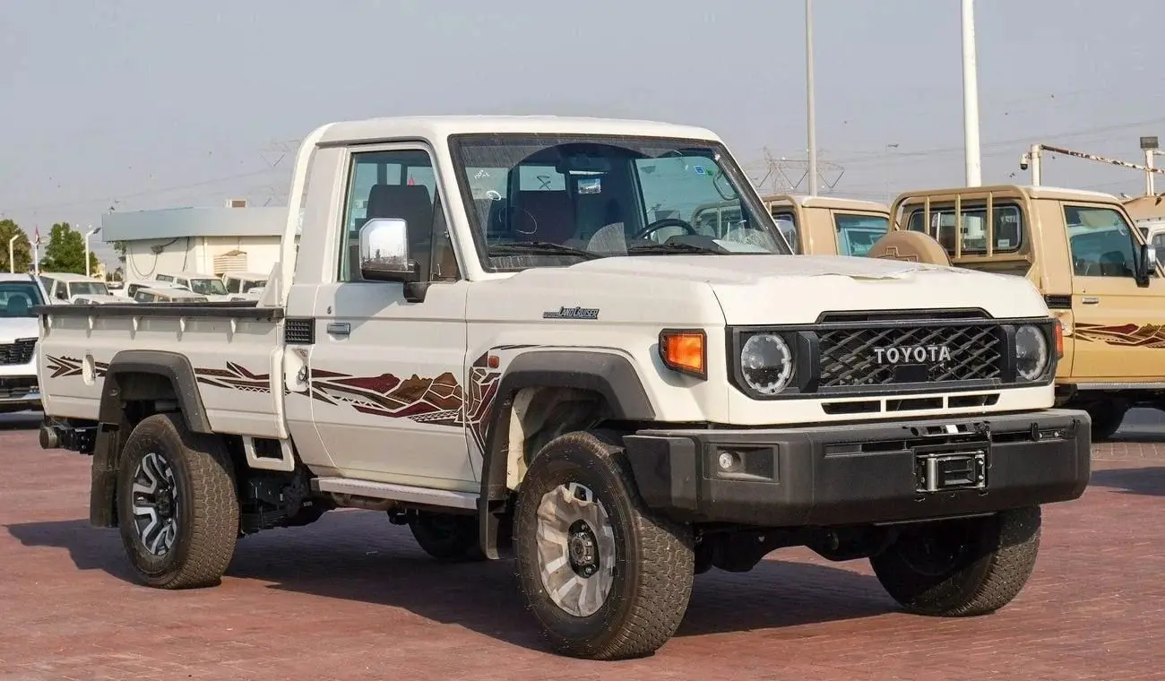 Toyota Land Cruiser Pick Up 2025 4L