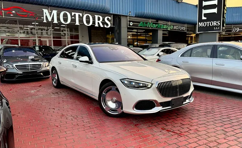 Mercedes Benz S Class Maybach 2023 4L