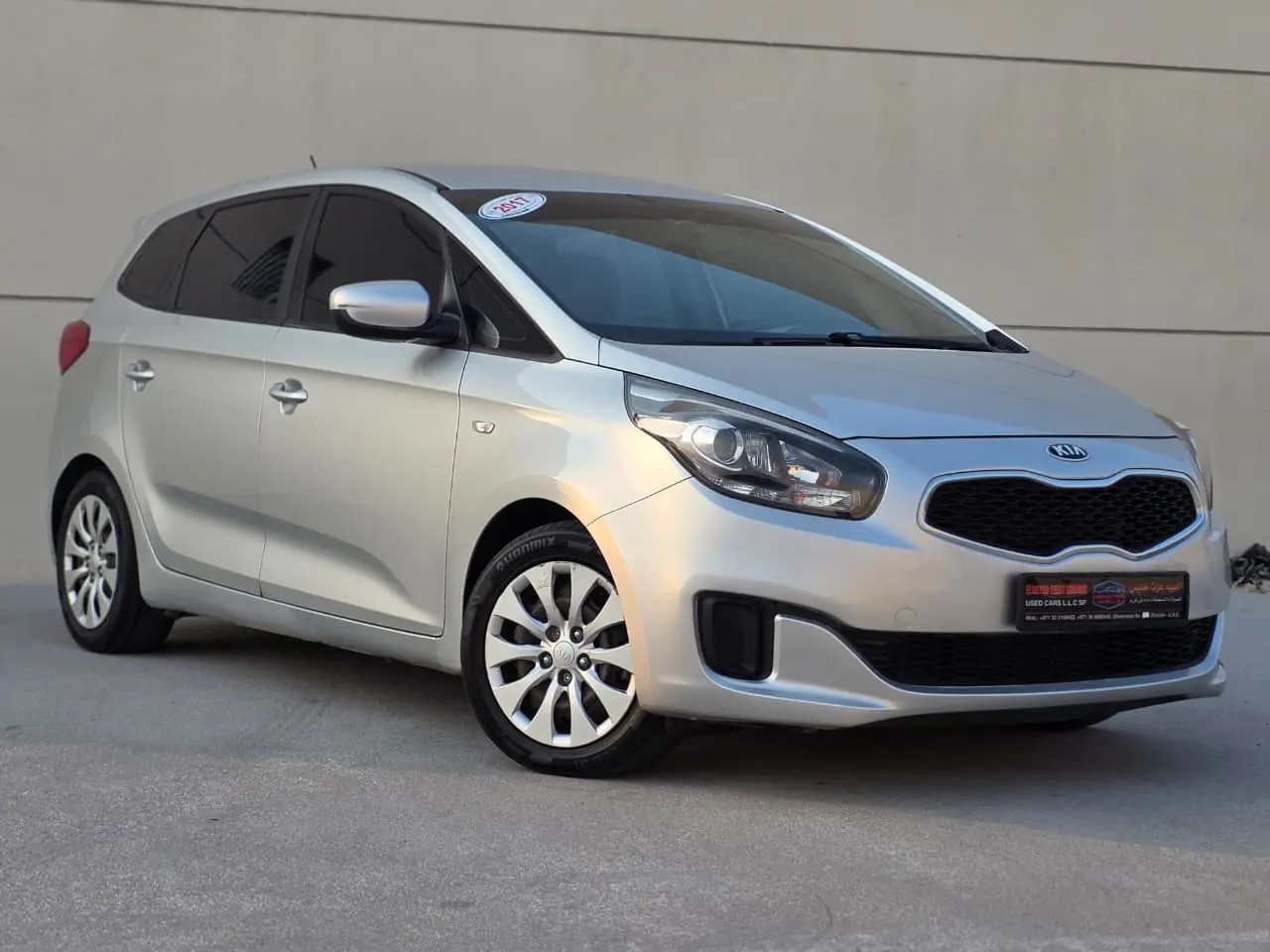 كيا كارينس 2017