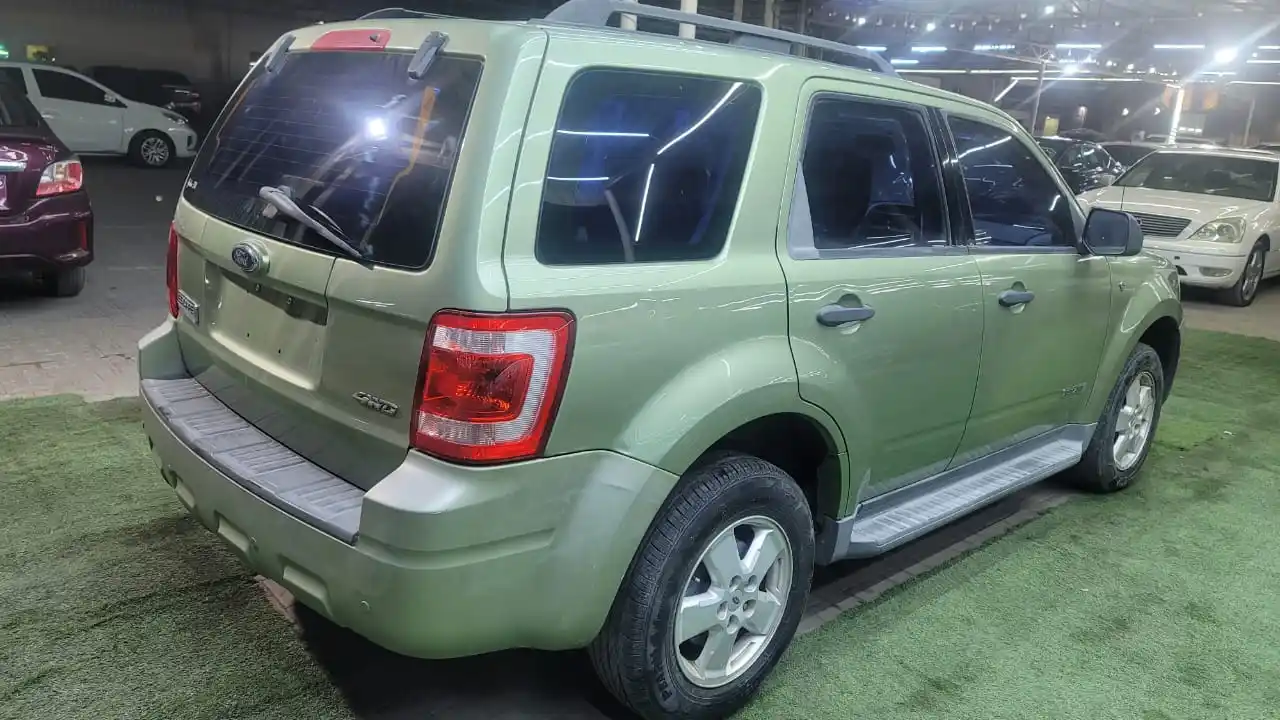 فورد اسكيب 2008