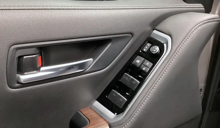 Toyota Land Cruiser 2024 3.5T