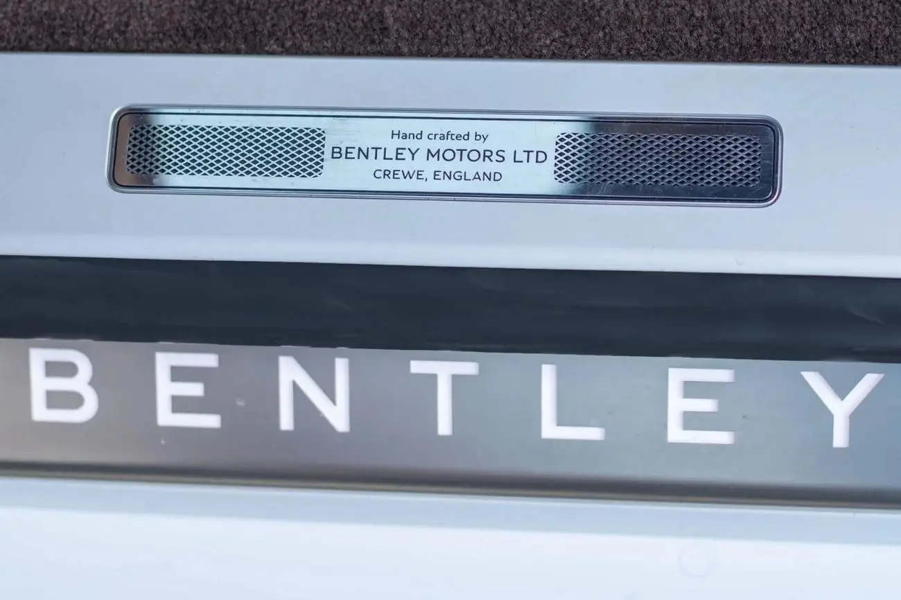 بنتلي كونتيننتال جي تي 2022 4L