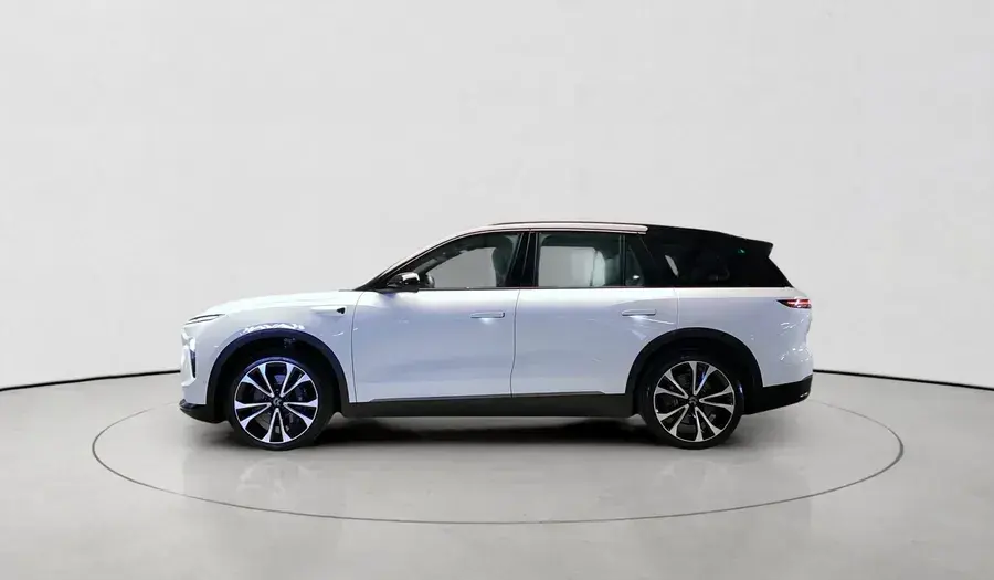 Nio EL8 2024 undefinedL