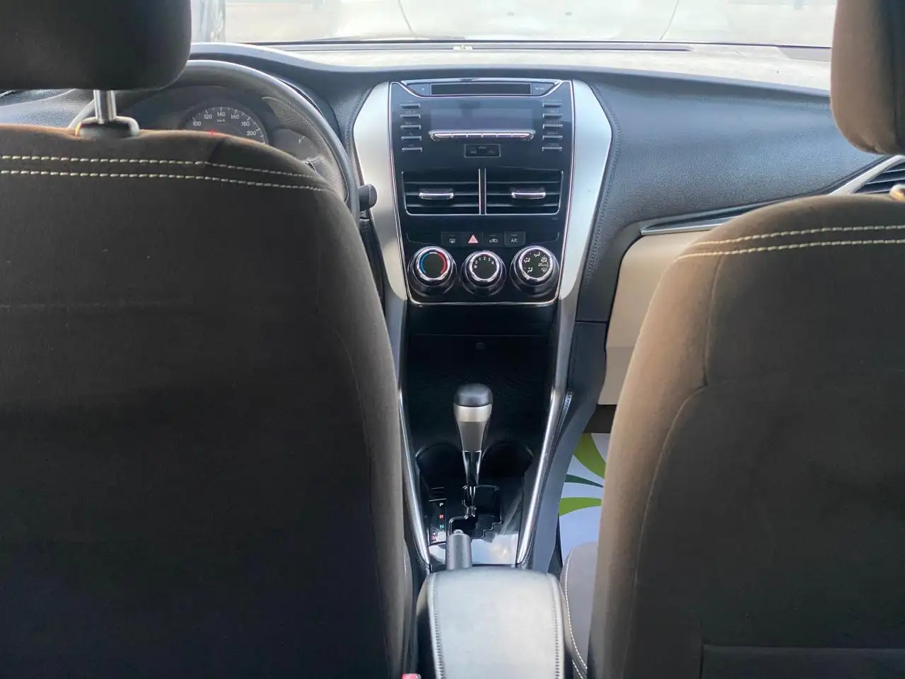 تويوتا يارس 2018 1.3L