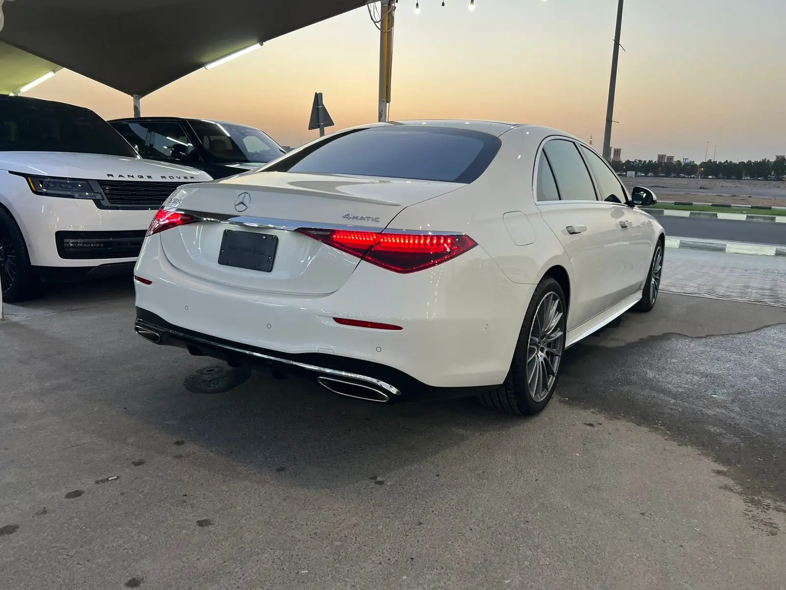 مرسيدس بنز S Class 2024