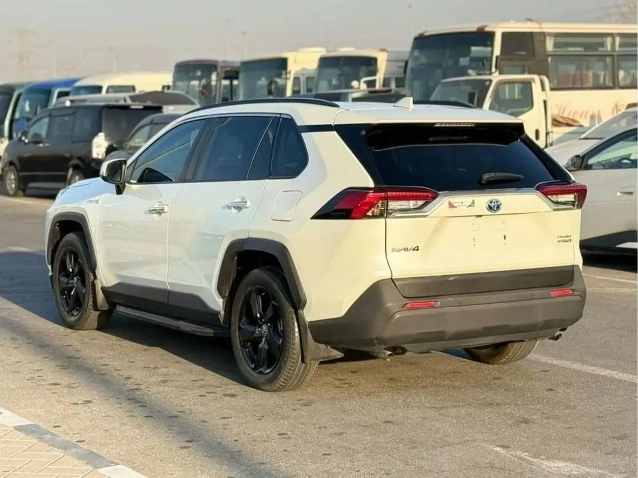 Toyota RAV4 2021 2.5L