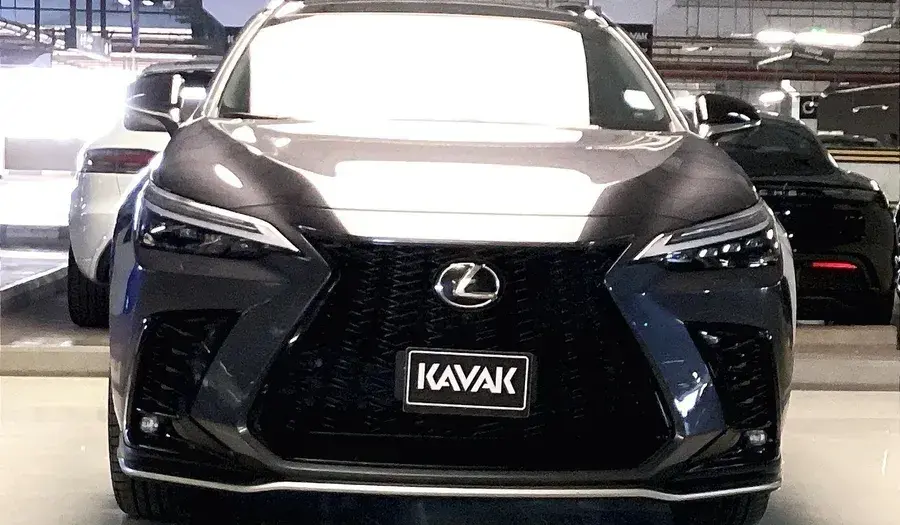 Lexus NX 2025