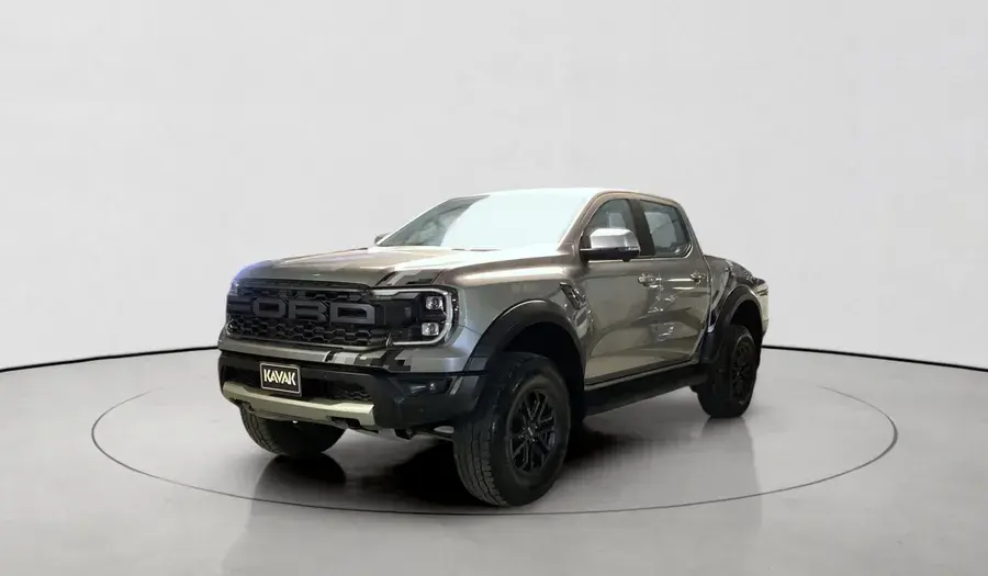 نيسان اكس تيرا 2023 undefinedL