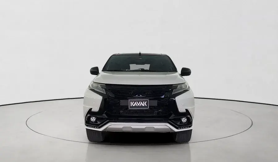 Mitsubishi Montero 2019