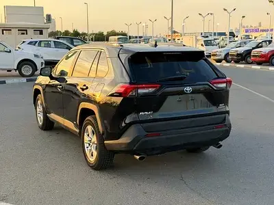 تويوتا راف ٤ 2021