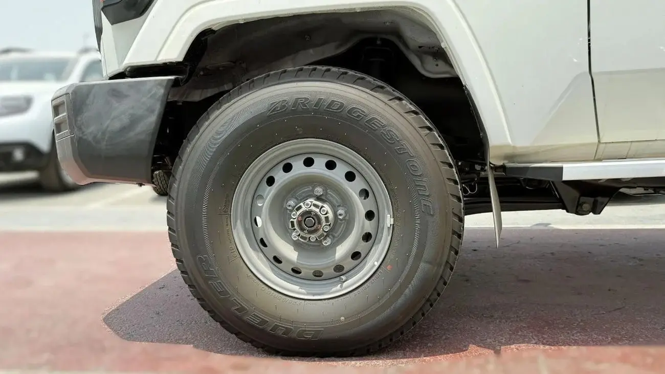 تويوتا لاند كروزر بيك آب 2025 2.8L