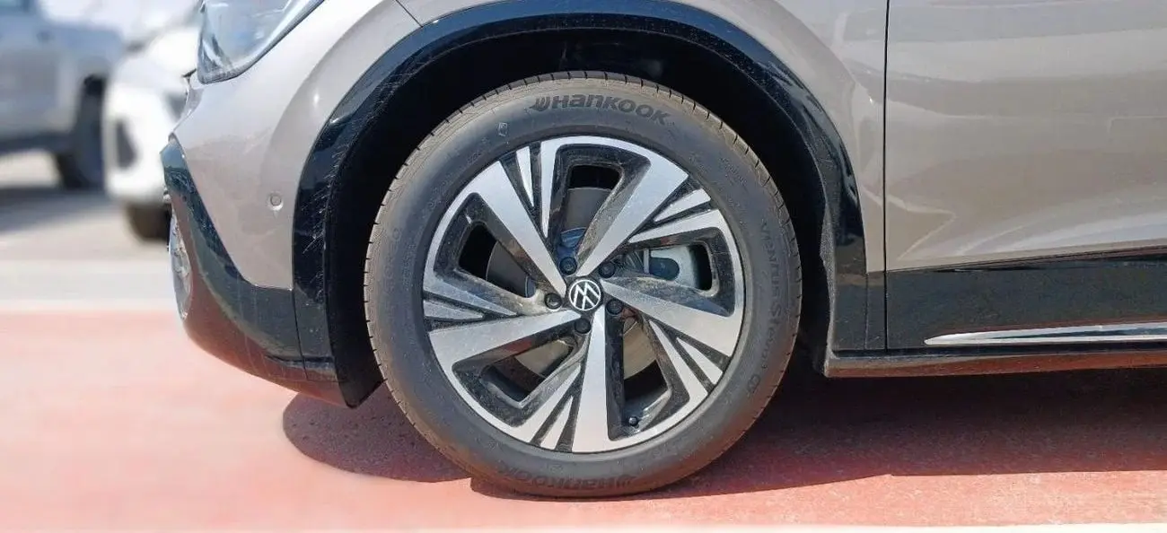 فولكس واجن ID.6 2024 undefinedL