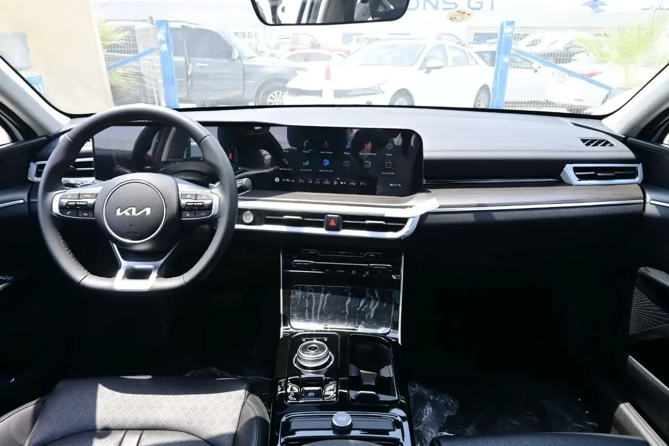 كيا K5 2025 1.5L
