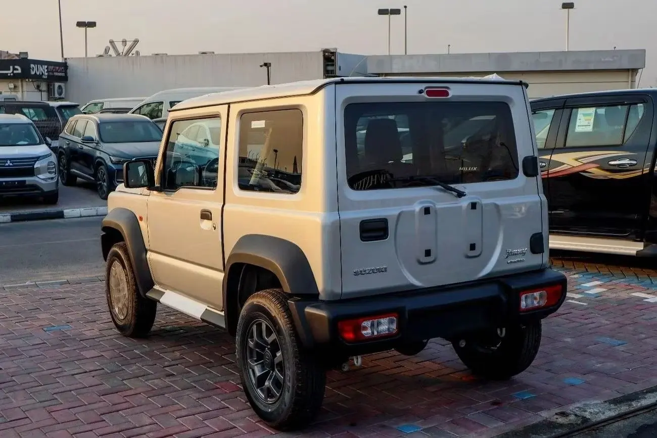 سوزوكي جيمني 2026 1.5L