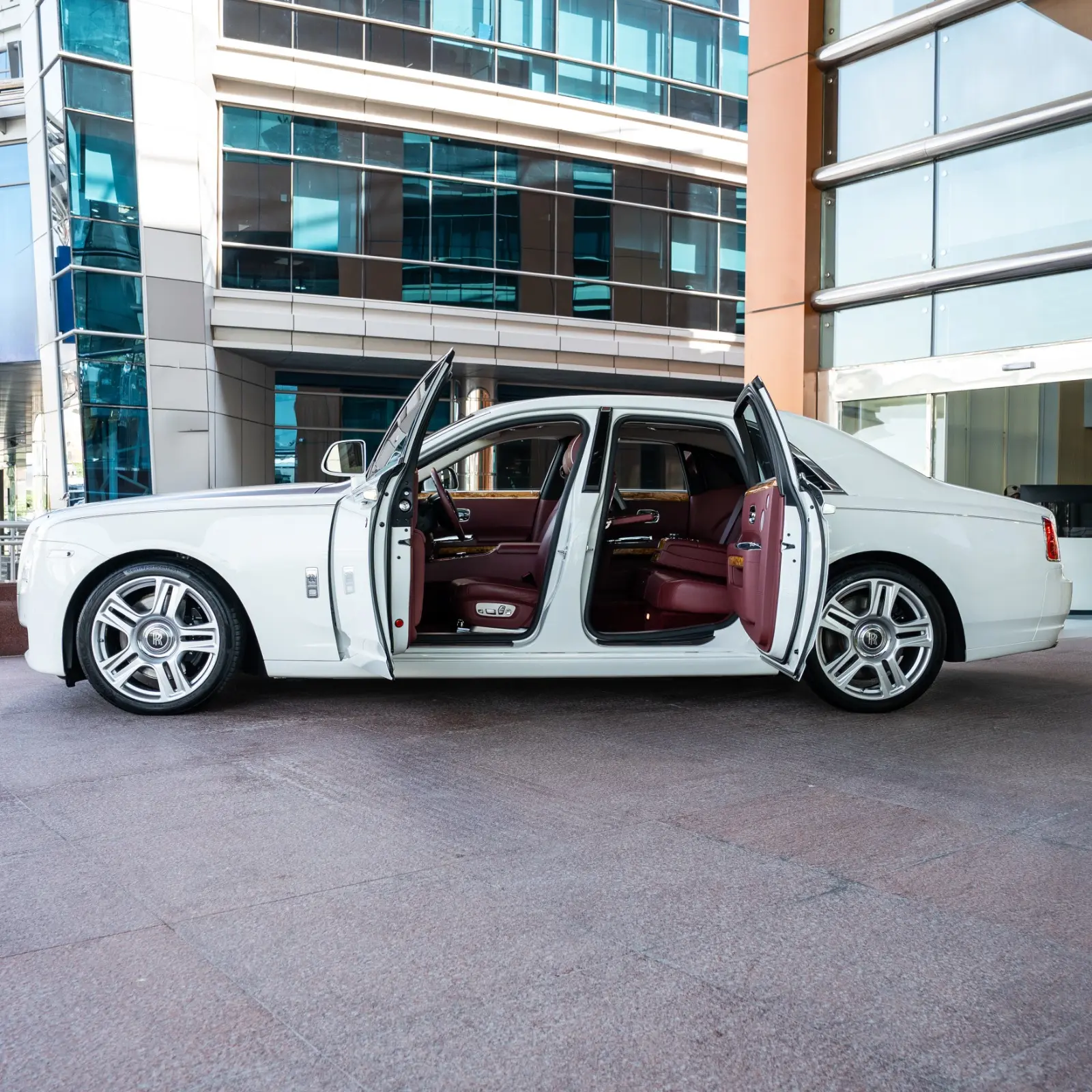 Rolls-Royce Ghost 2015