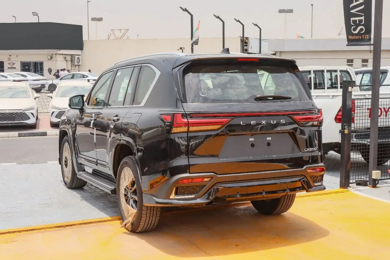 لكزس LX 2026